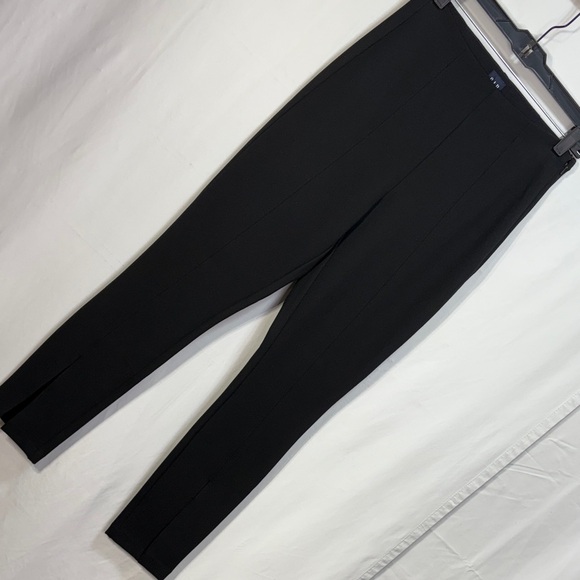 🍋 GAP high-rise slit front side, zip ponte knit Straight Leg Pants: - Picture 3 of 10